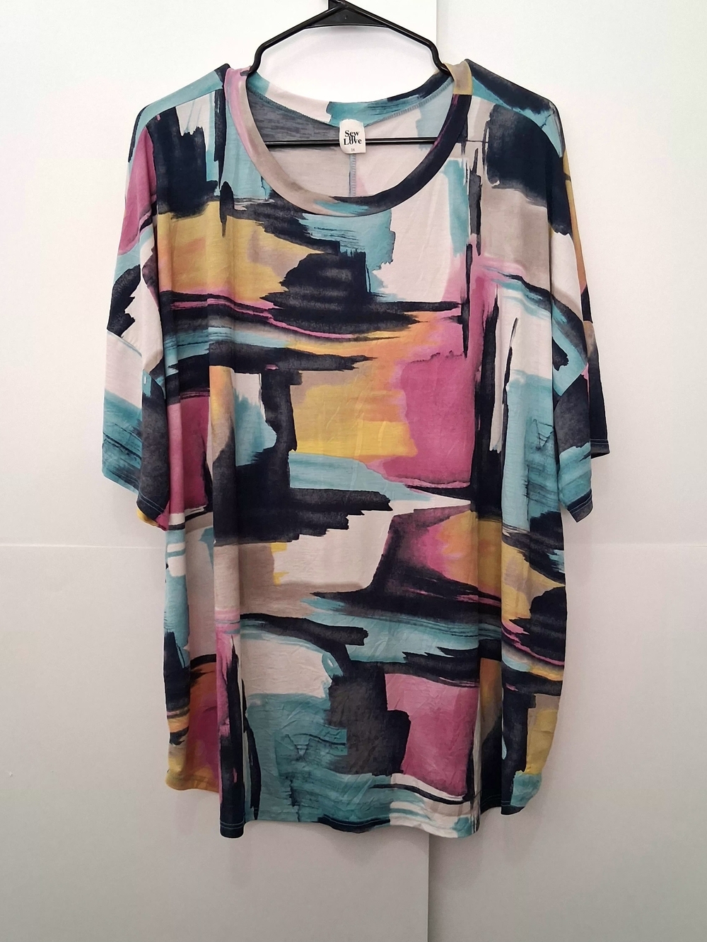 SEW IN LOVE Multicolor Abstract Short Sleeve Top Size 3X